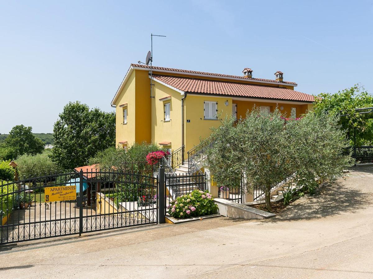 Residence Matilda Vrsar Exteriör bild