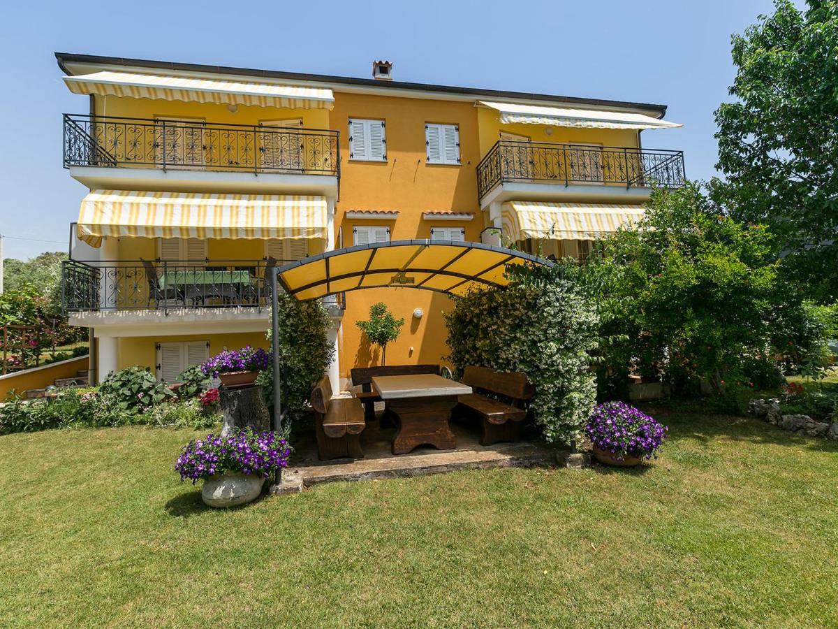 Residence Matilda Vrsar Exteriör bild